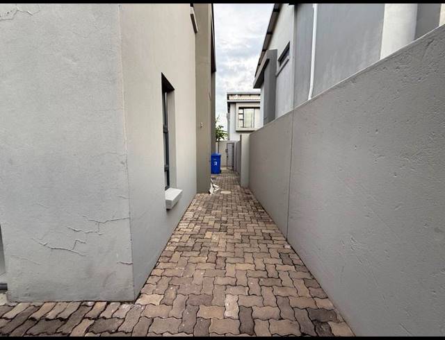 2 BEDROOM DUPLEX FOR SALE IN EQUESTRIA